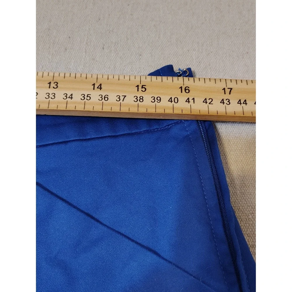 Lilly Pulitzer Blue Scalloped Shorts - Picture 4 of 7